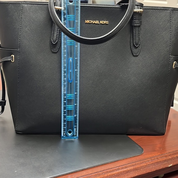 Michael Kors Black travel or laptop bag - Picture 2 of 6